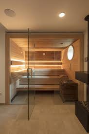 Urgemutlich Sauna In Honigfarbenem Hemlockholz Stil Badezimmer Diy Sauna Badezimmer Mit Sauna