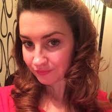 Stephanie Mooney's Instagram, Twitter & Facebook