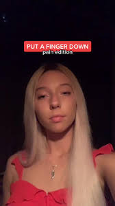 insta: karacardwellx