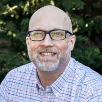 Graham Thompson's Instagram, Twitter & Facebook