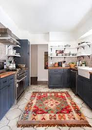 tapis de cuisine une bouffee d air frais au charme campagne spanish kitchen moroccan kitchen kitchen trends