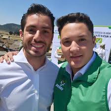 Estamos en #PuertoVallarta ¡Un municipio muy #Verde! ♻️ Presentes en la  1er. Eco Asamblea Nacional Municipalista en la que mi líder Pepe Couttolenc  tomó protesta como Presidente, gracias por la invitación líder