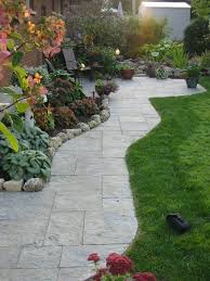 Den Garten Mit Steinen Gestalten Schone Gartengestaltungsideen Garten Gartendesign Ideen Garten Ideen