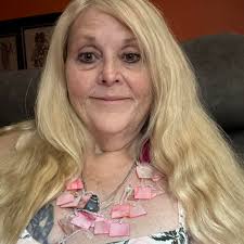 School bus ran red light at 1st and Lewvan Dr