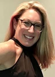 Julie Speck's Instagram, Twitter & Facebook