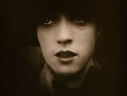 A Mythical Monkey writes about the movies: The Dark, Silent Beauty, Miriam  Cooper