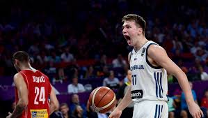 Find out about basketball player deandre ayton: Phoenix Suns Draft Luka Doncic And Deandre Ayton At The Top