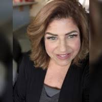 Alicia Waldron's Instagram, Twitter & Facebook