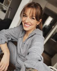 She has been married to lukás boho since july 18, 2015. Jitka Boho Singer Model Presenter Startseite Facebook