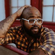 Frank Ready's Instagram, Twitter & Facebook