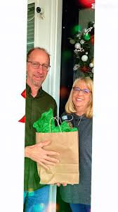 The Great Erie Yule Log Hunt