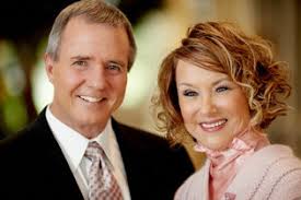 Amazon.com: Mac Hammond: books, biography, latest update