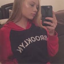 Eve Sachs's Instagram, Twitter & Facebook