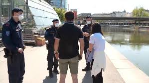 124 likes · 1 talking about this. Wien Verhangt Maskenpflicht An Belebten Platzen