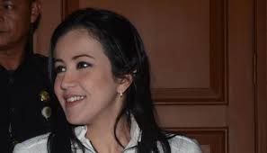 Andi Soraya Harapkan Anak Ketiganya Cantik Fisik dan Akhlak