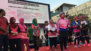 Konvoi berbasikal wanita 2017 keselamatan ketika menunggang basikal. Bernama A Twitter Konvoi Berbasikal Wanita 2017 Bersempena Hari Wanita Sedunia Di Dataran Putrajaya Hari Ini Konvoiberbasikalwanita2017 Hariwanitasedunia Https T Co Hq48hc1g5a