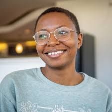 Lynise Olivacce 📸