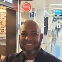 Marvin Earle's Instagram, Twitter & Facebook