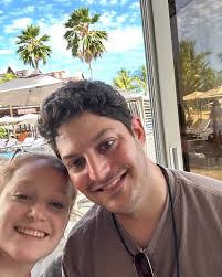 Saw Hawaii for the first time, got to see Zak present his amazing work, and  met lots of cool scientists. What an inspiring and beautiful week to break  up February!! And mostly,