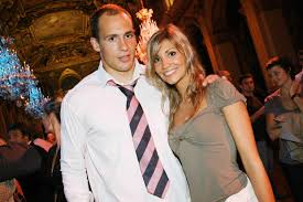 Sexy, en robes et décolletés de dingue pour le mariage de chloé mortaud chloé mortaud célébrait son mariage ce dimanche 20 juin 2021. Alexandra Rosenfeld Ex Epouse De Sergio Parisse Italie