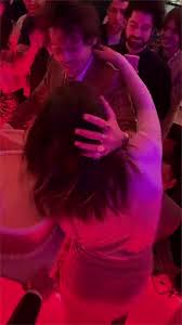 Harry styles birthday harry styles gifs, reaction gifs, cat gifs, and so much more. Harrysimpact Harry Celebrating Glenne S Birthday Harry Styles In 2020 Harry Styles Face Kendall And Harry Styles Harry Styles