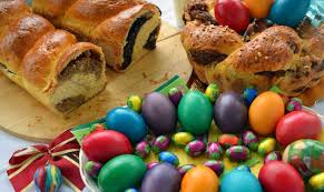 În plus, utilizarea a două calendare diferite explică decalajul acestei sărbători la catolici și ortodocși. PaÈtele Ortodox Èi Catolic Cand PicÄ Cele DouÄ Mari SÄrbÄtori In 2021 Impact