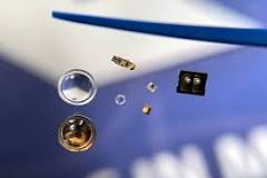 What is the smallest micro lens that can be made?
