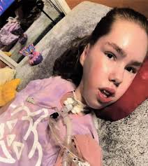 Nichole Sadler's Instagram, Twitter & Facebook