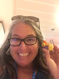 Dennis Schipper has a duck sneaking in