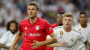 Die stammkräfte joshua kimmich (6) und toni kroos (8) behalten ihre angestammten trikots. Fc Bayern Toni Kroos Ist Begeistert Nach 1 3 Pleite Mit Real Madrid Bundesliga Bild De