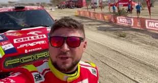 Už to stálo za starou belu, shodují se Češi na Dakaru po etapě dlouhé přes  700 kilometrů