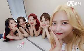 Smk sultan abdul samad klang; Watch Red Velvet Takes 2nd Win For Red Flavor On M Countdown Performances By Exo Kard And More Soompi
