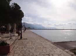 Πρόγνωση καιρού της ελλάδας (forecast weather greece) ανά περιοχή με live κάμερες για να βλέπετε ζωντανά τα καιρικά φαινόμενα. Eg Itea Kwmopolh Fwkida Delfoi