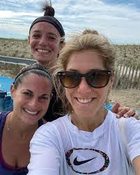 Vicki Rubenstein's Instagram, Twitter & Facebook