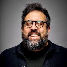 ☆ Colin Stuart ☆ (@skyponderer)