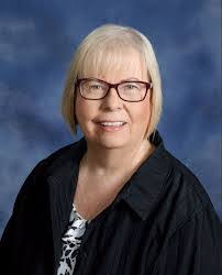 Janet Blom's Instagram, Twitter & Facebook