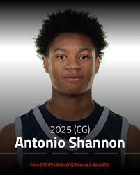 Antonio Shannon's Instagram, Twitter & Facebook