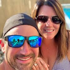 What are the best strategies for planning a day at Disneyland with a family?