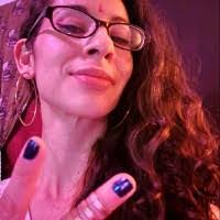 Amanda Breese's Instagram, Twitter & Facebook