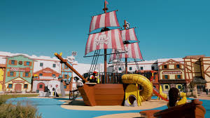 Overnight stay and 2 days of fun in legoland for the price of one day! Legoland Deutschland Feriendorf Youtube