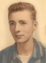 Derek Lockett's Instagram, Twitter & Facebook