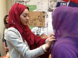5.0 out of 5 stars 2. Hijab Day At Prestigious French University Renews Veil Controversy