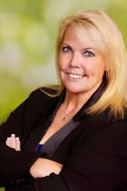 Jamie Bernal, Real Estate Agent