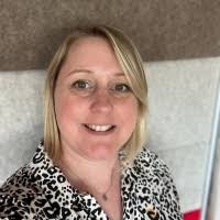 100+ profils pour “Beley”