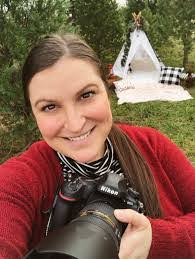 Melissa Doak's Instagram, Twitter & Facebook