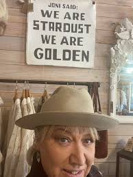 I had a great day last Sunday at my Horstmann family reunion, in Brenham,  Tx. Then I cut through Round Top