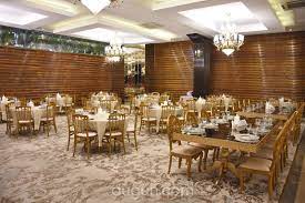 Hotel konseptinde kaliteli servis ve şık organizasyonları ile tüm aile kutlamalarınız ve davetlerinizi sizin. Gold Salon Dugun Salonlari Bursa