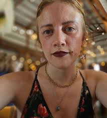 Caregiver brings peace to non-verbal person's life