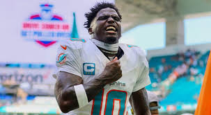 Dallas Cowboys Acquire Miami Dolphins Superstar WR Tyreek Hill In Blockbuster  Draft Day Trade Proposal That Would Make Them Legitimate Super Bowl  Contenders - NewsBreak