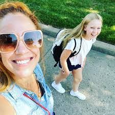 Alyssa Godsey's Instagram, Twitter & Facebook